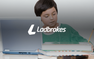Реклама Ladbrokes в Австралии раскритикована общественностью